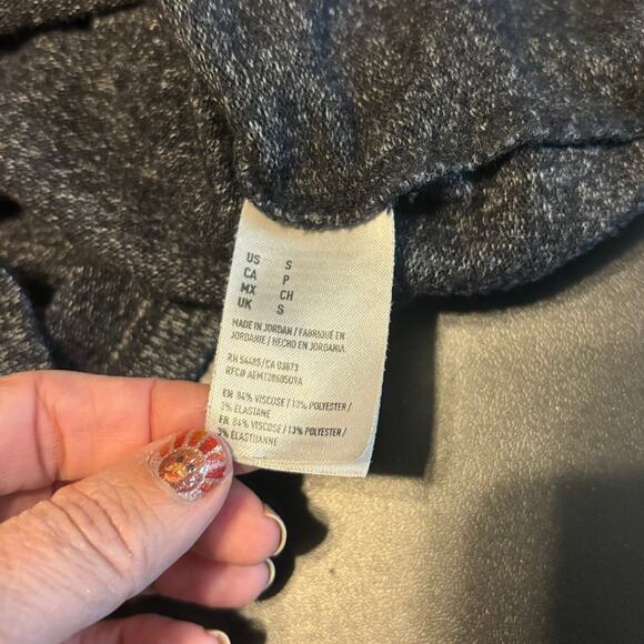 American Eagle Soft & Sexy Plush Cardigan Gray Button Front Sweater Small - Picture 6 of 6